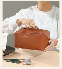 Necessaire Nina
